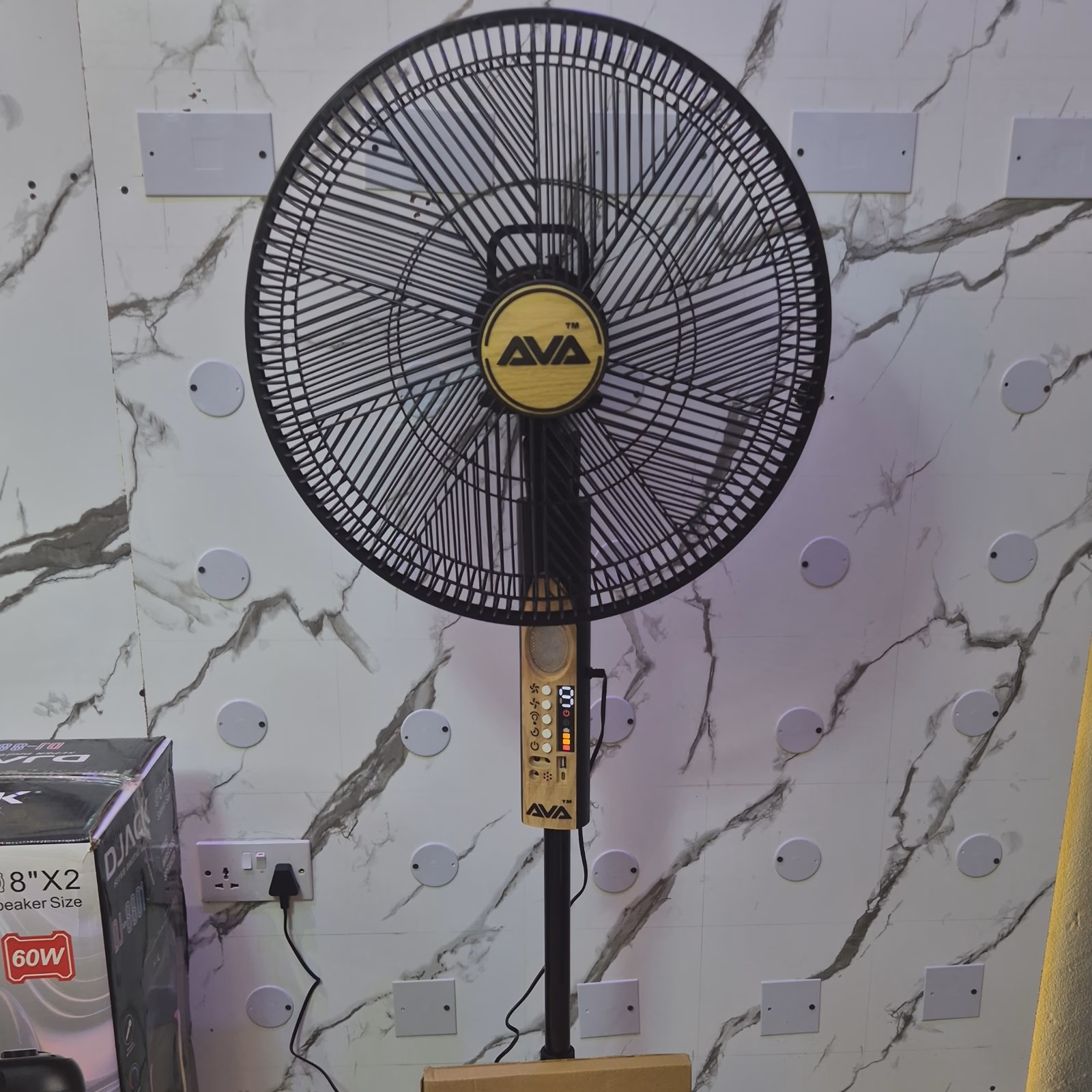 AVA Rechargeable/solar fan image